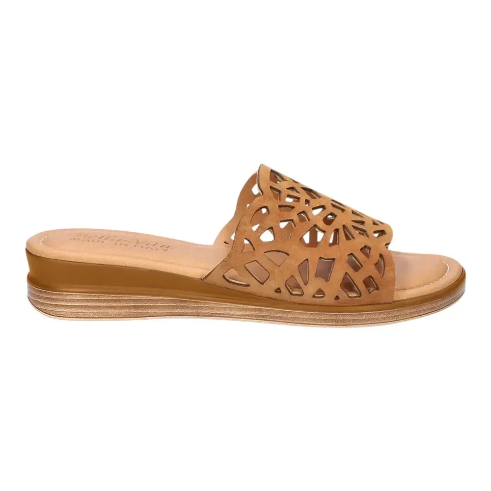 Bella Vita Women's Cas-Italy Kidsuede Italian Leather Sandals Whiskey Size 8
